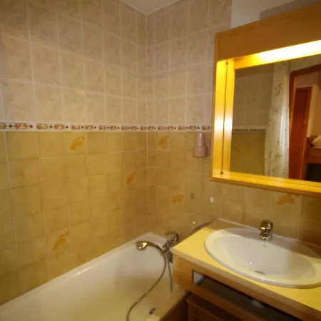 - Bel 2 Pieces, 4 Pers, Proche Pistes Et Commerces - Fr-1-293-121 Apartment